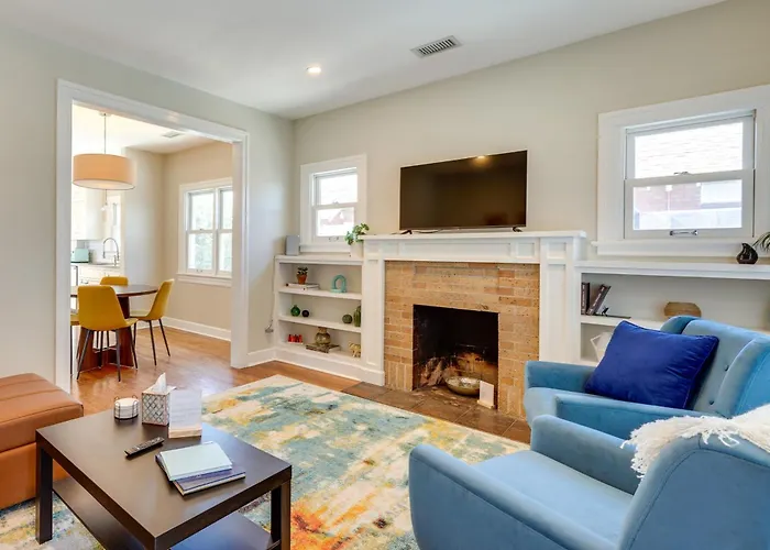 Holiday home Bring Your Pets! Family Getaway W/ Patio